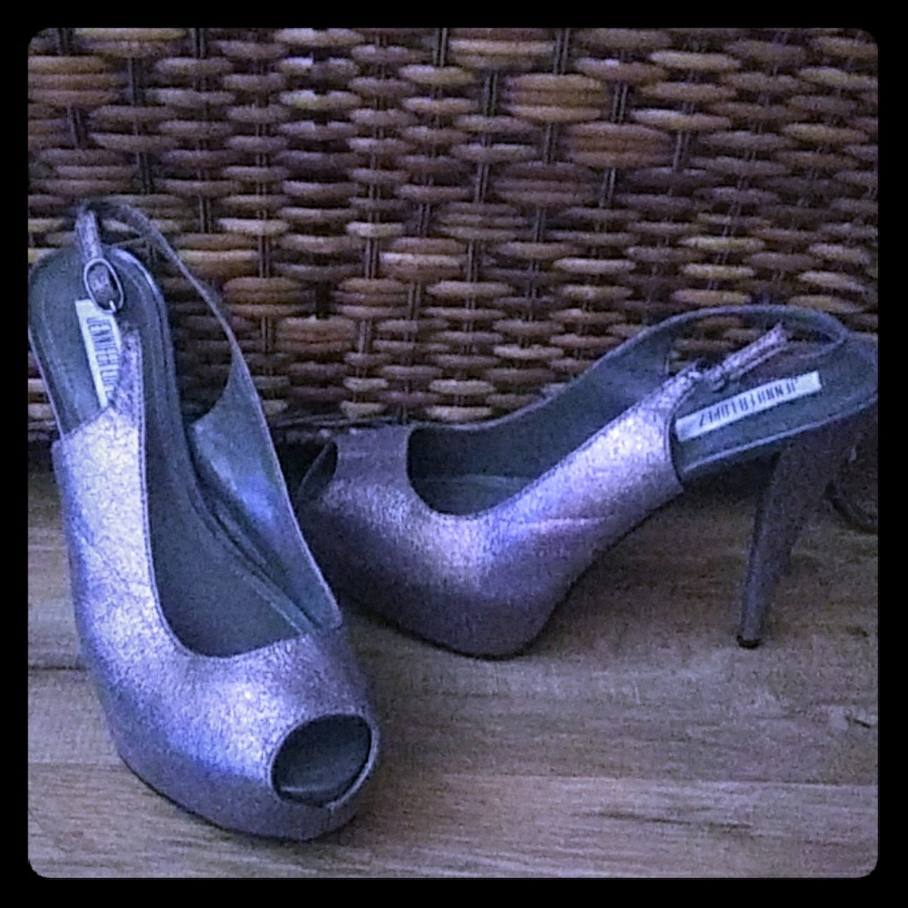 Jennifer Lopez heels